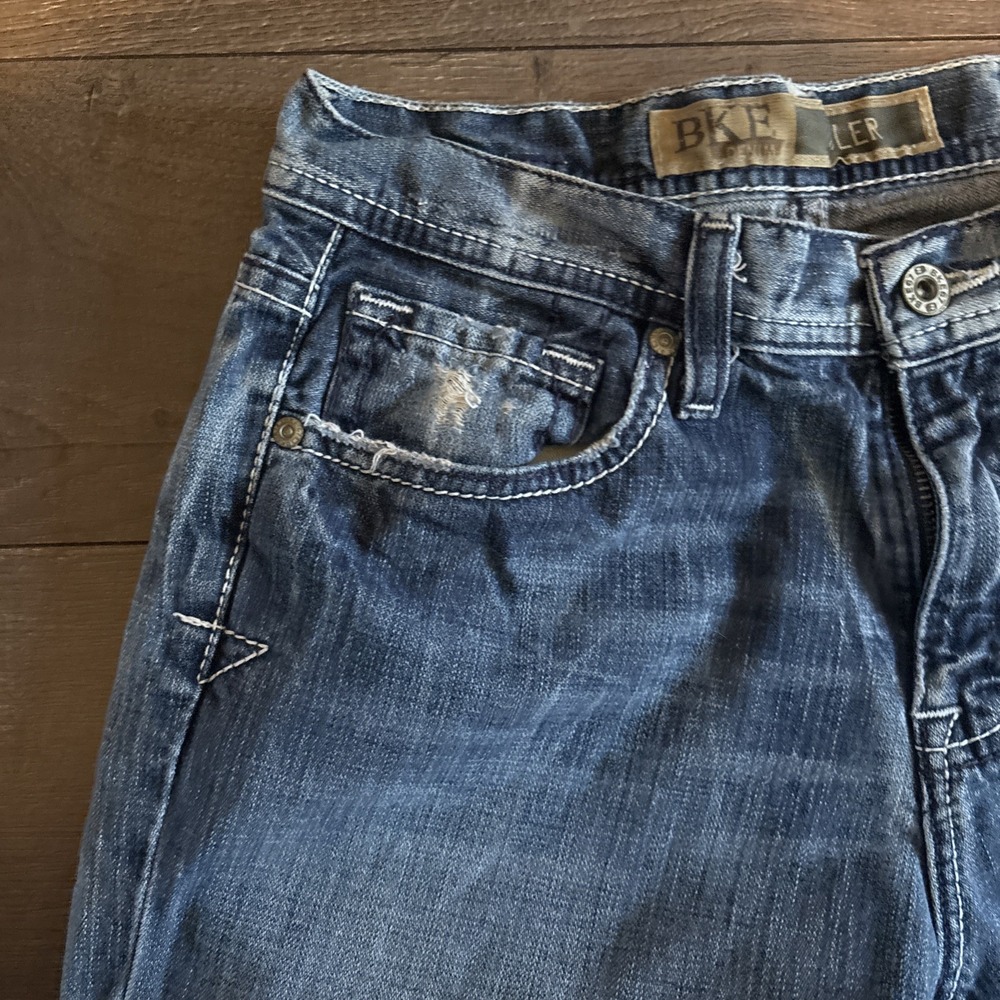 BKE Jeans Mens 29x30 Blue Denim Bootcut Tyler Distressed Pockets Casual - Picture 4 of 10